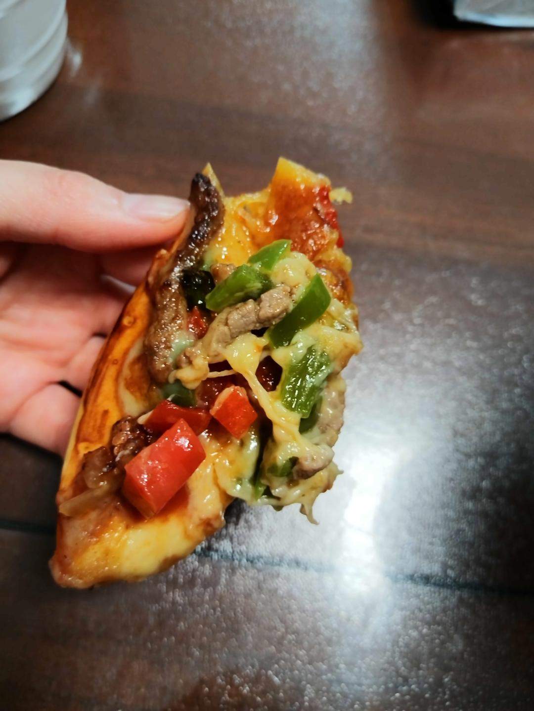 川式辣味牛肉披萨