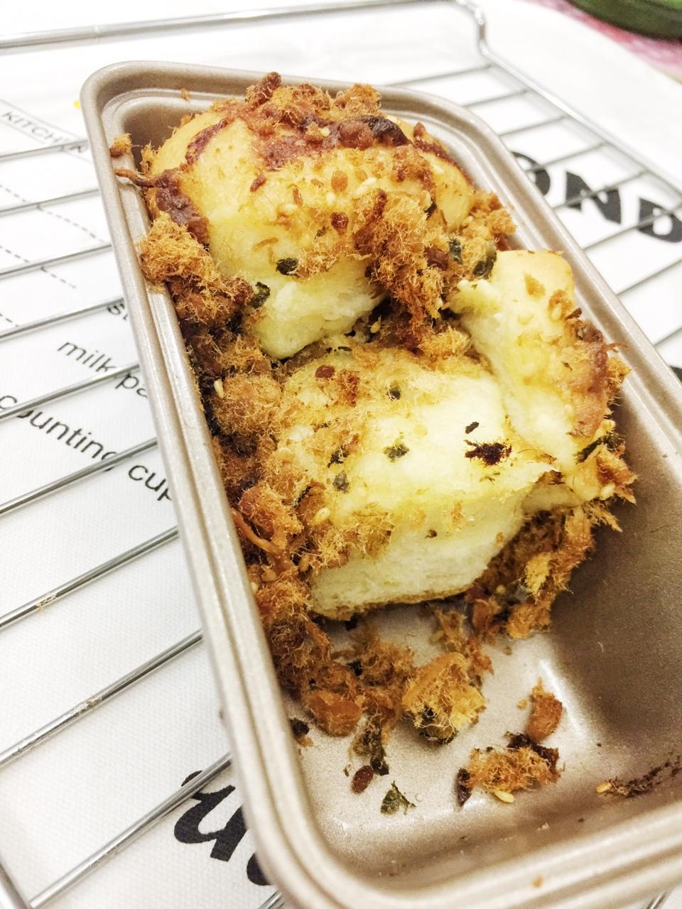 肉松手撕面包—超软会爆浆的面包哟