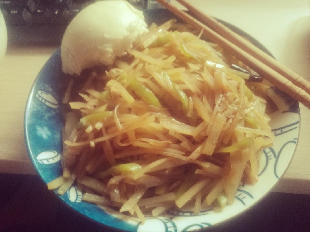 青椒那个土豆丝