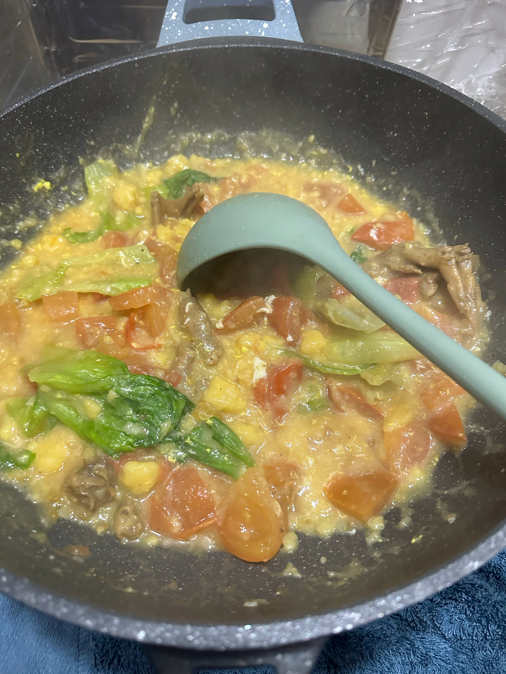 超快手少油版玉米面番茄疙瘩汤