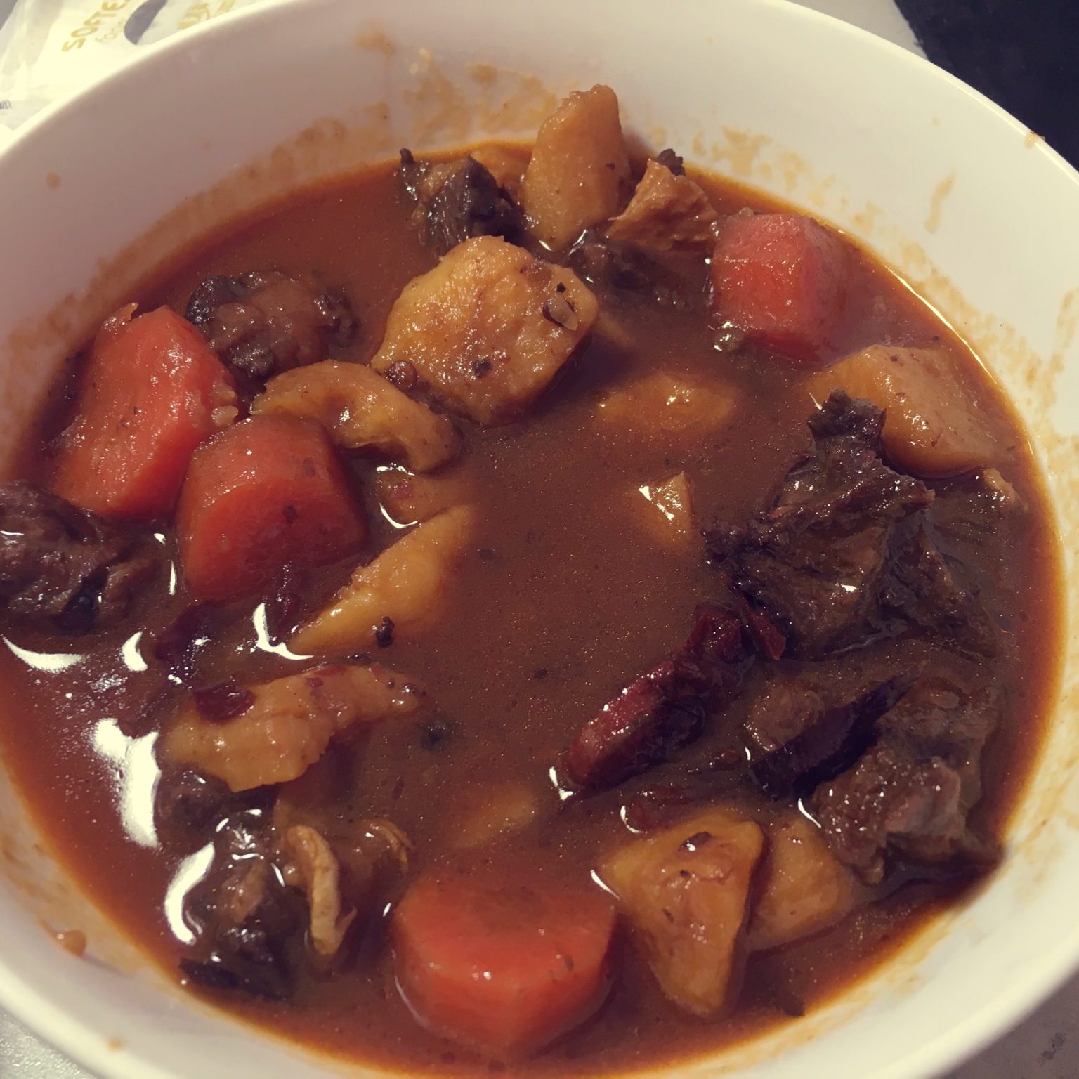 胡萝卜土豆烧牛腩
