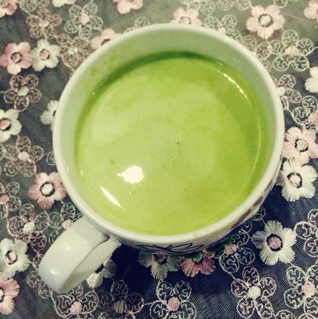 牛油果香蕉奶昔