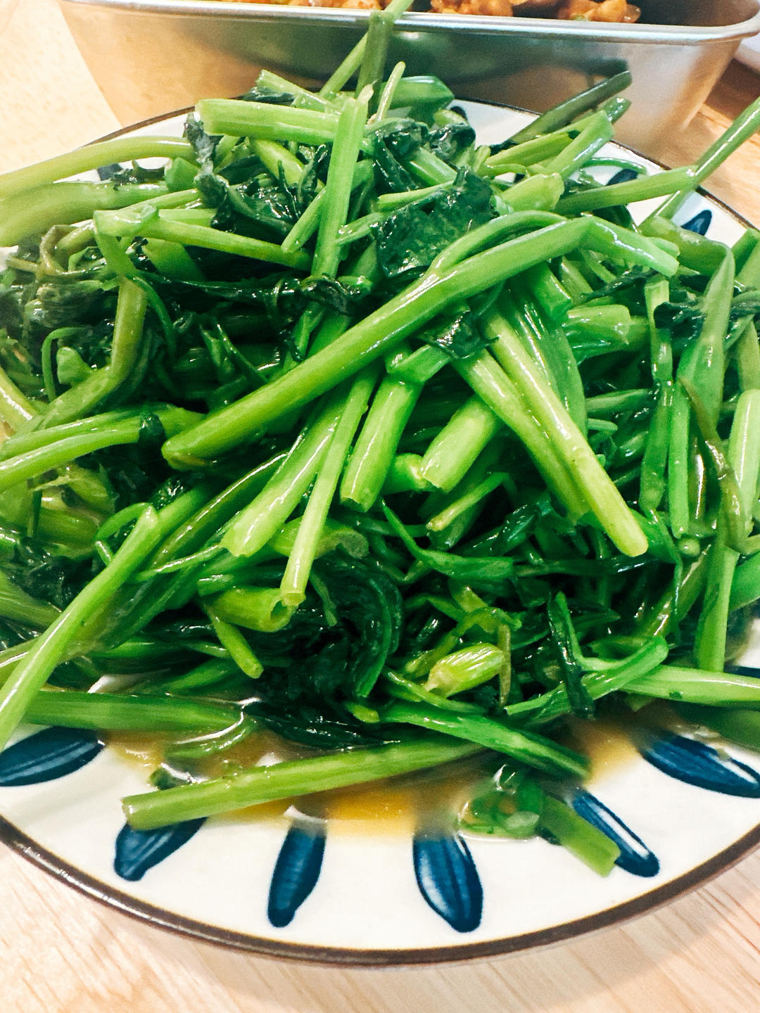 爆炒耗油空心菜