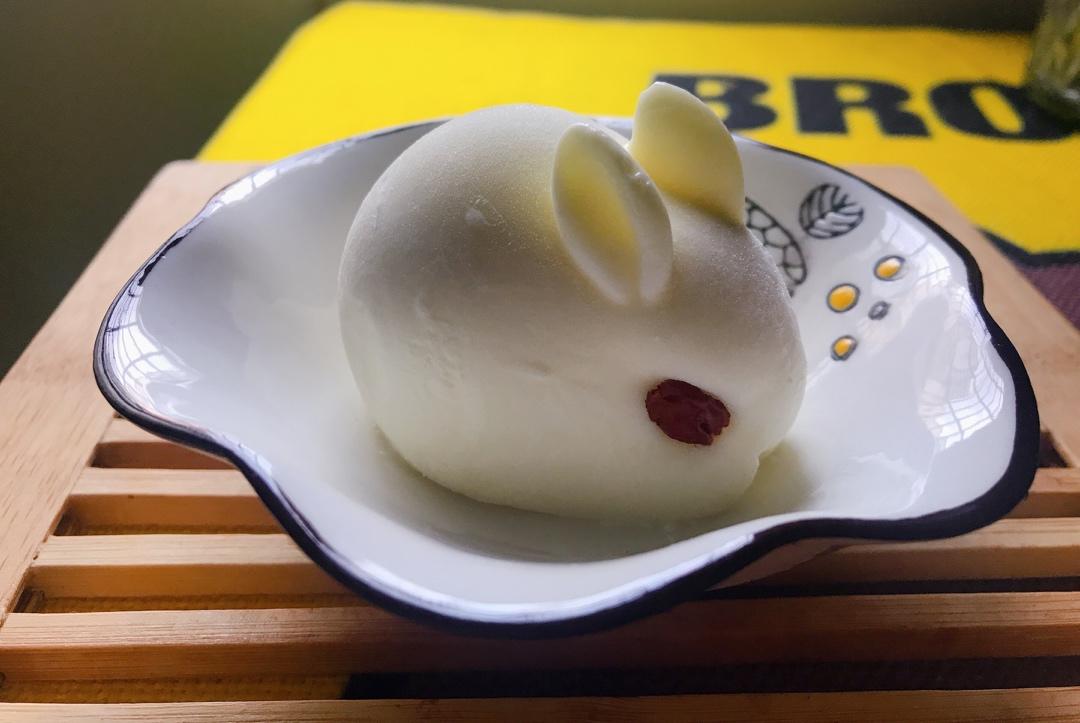 网红兔子慕斯蛋糕
