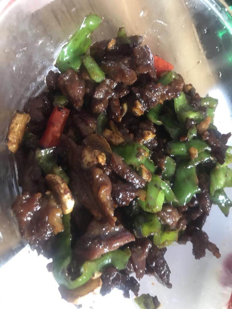 【小高姐】青椒牛肉 如何炒出嫩滑的牛肉