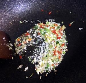 无油炸版的椒盐皮皮虾和巧拨虾壳的方法的做法 步骤5