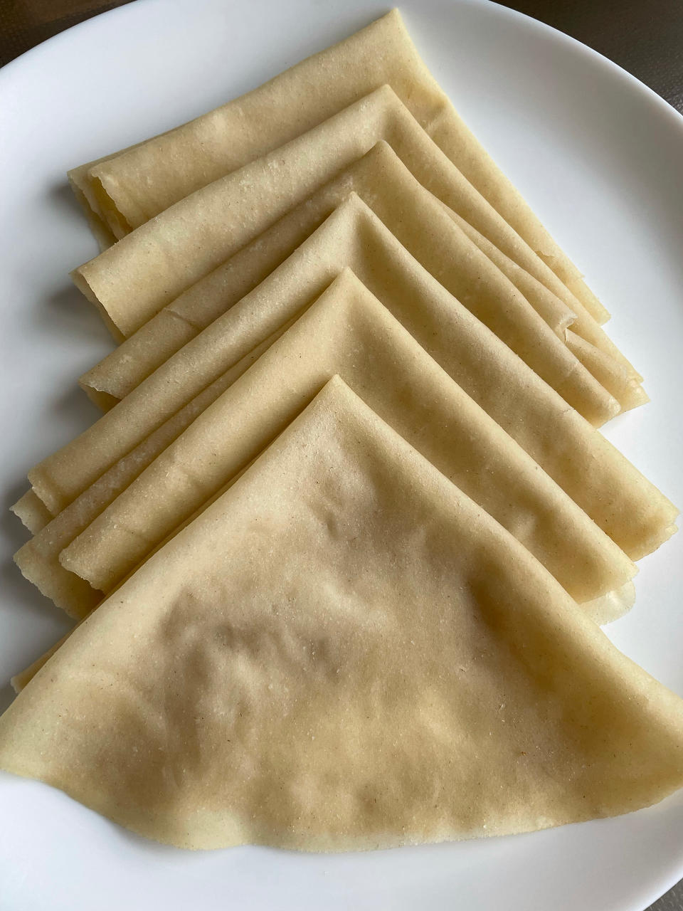 春饼   轻松一次做出十几张的春饼皮
