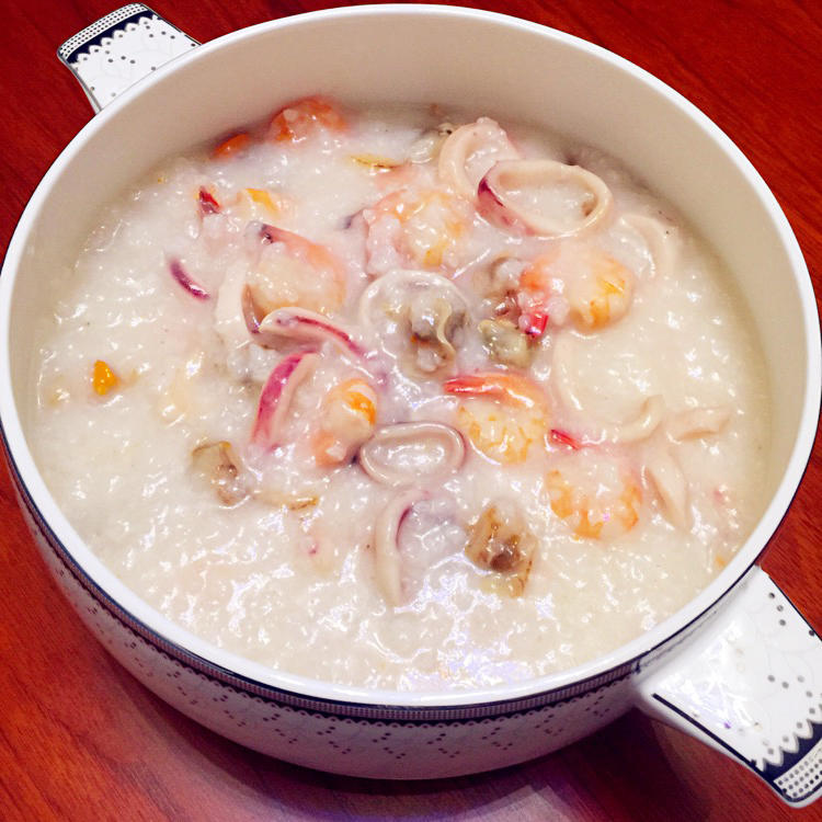 小树_qjat做的秋の食 牡蛎干贝粥