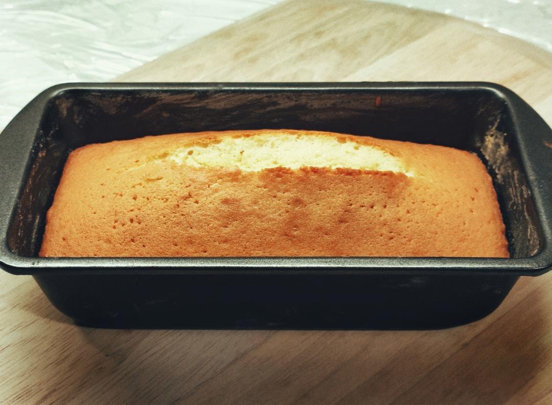 法国蓝带学院周末蛋糕：使用融化黄油的制作的法式磅蛋糕，更简单不易失败