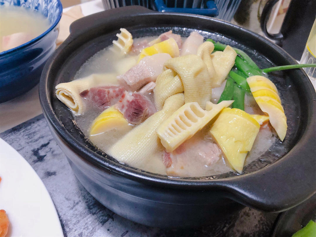 腌笃鲜