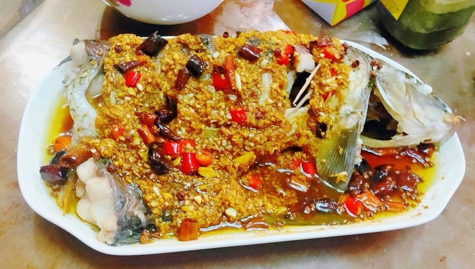 com做的蒜泥鲤鱼