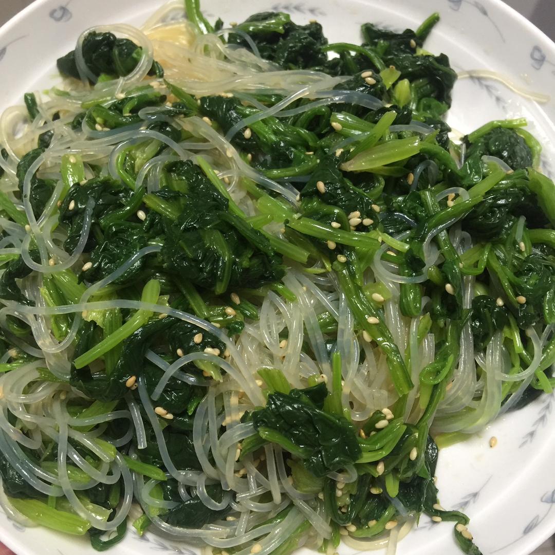 tiger 妈咪夏日凉菜之菠菜拌粉丝的做法