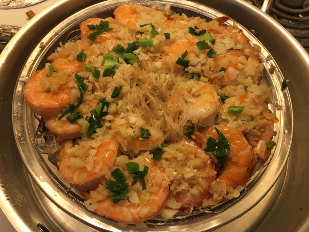 蒜蓉粉丝蒸大虾