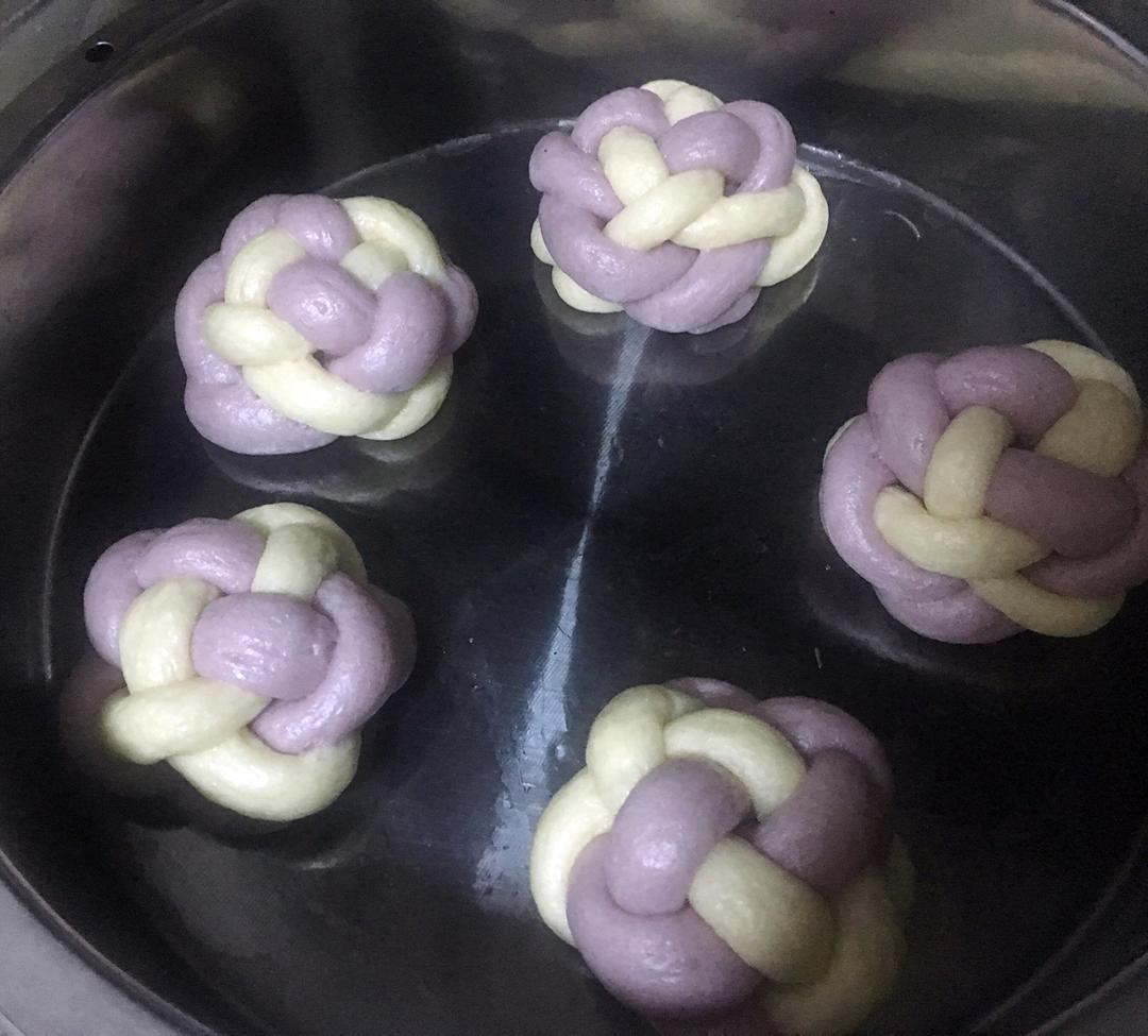 渐变紫薯绣球馒头