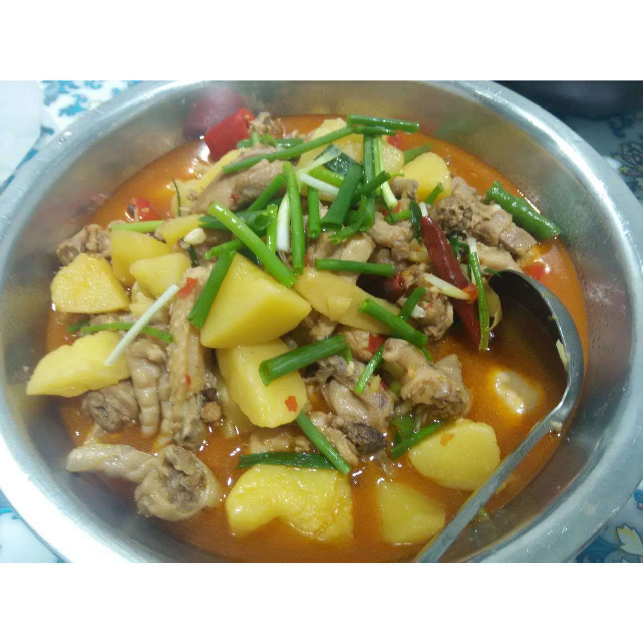 土豆焖鸡