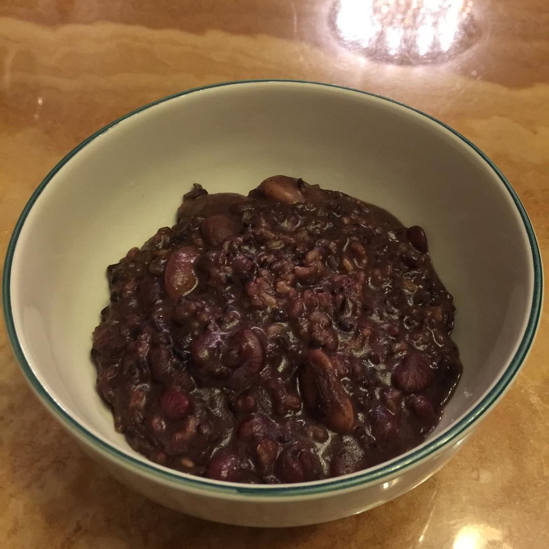 豆浆杂粮粥（别名：回归正轨粥）丨健康·三餐