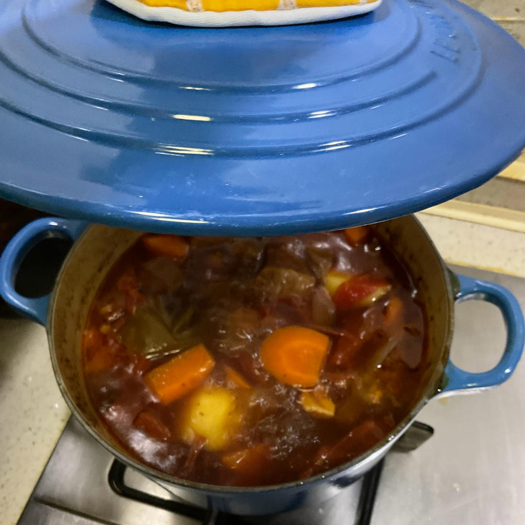 番茄土豆炖牛腩