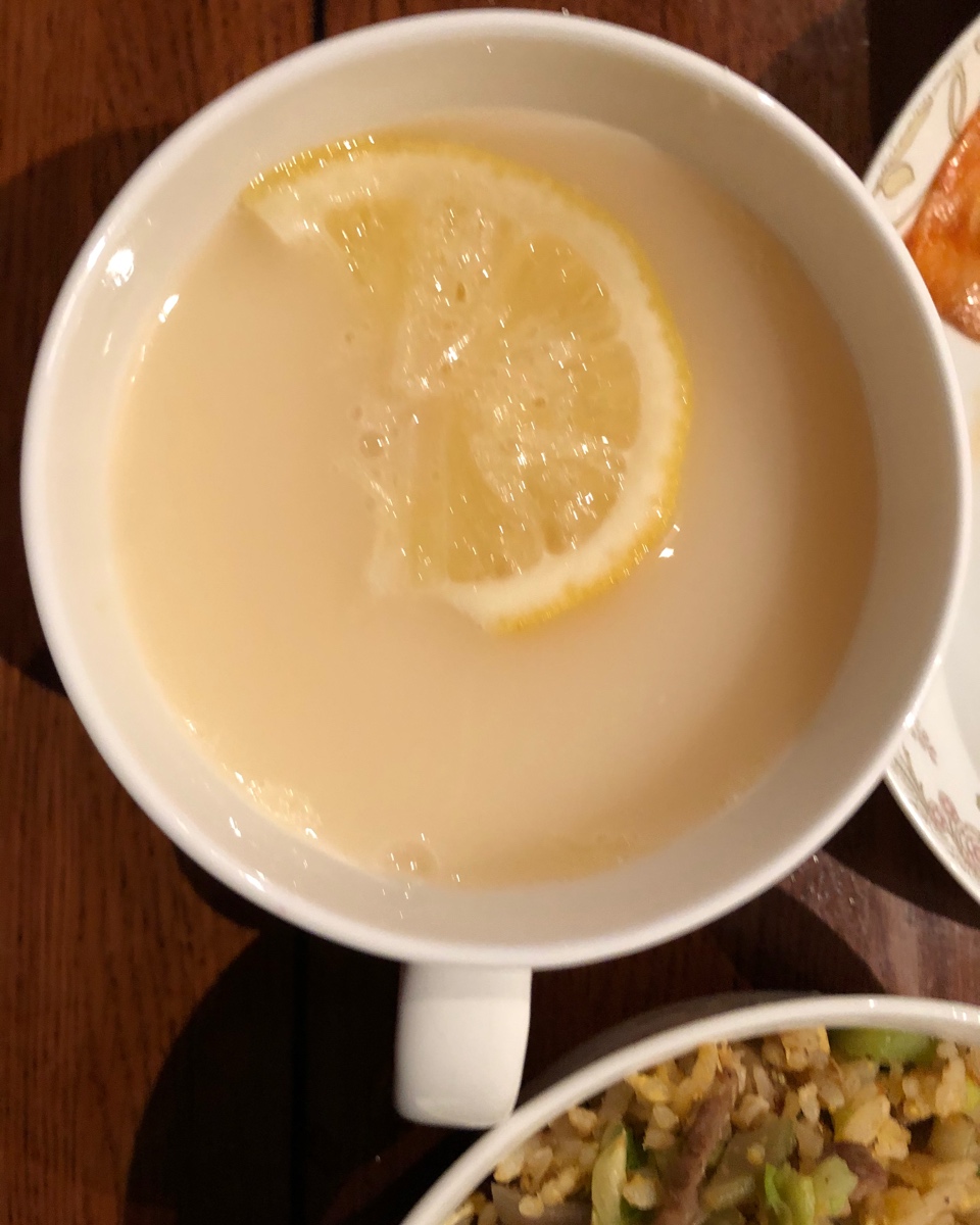 中餐厅赵薇的蜂蜜柠檬水