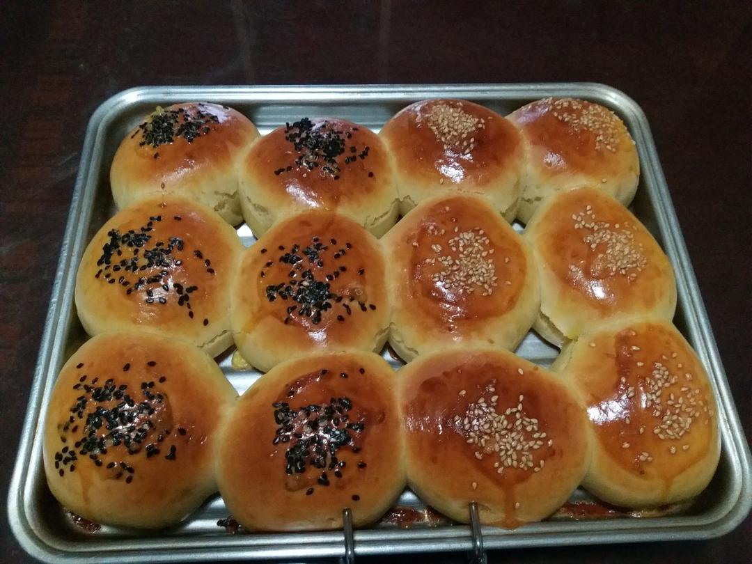 普通面粉做的柔软小餐包