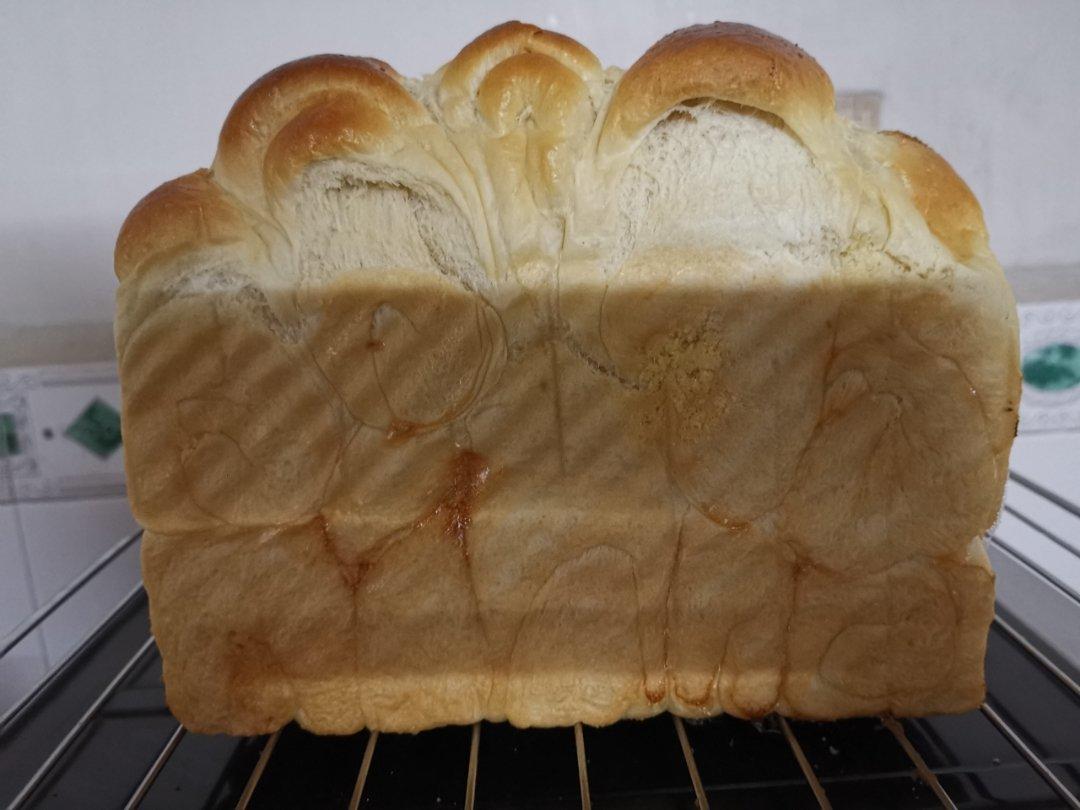 椰蓉吐司面包 Coconut Loaf