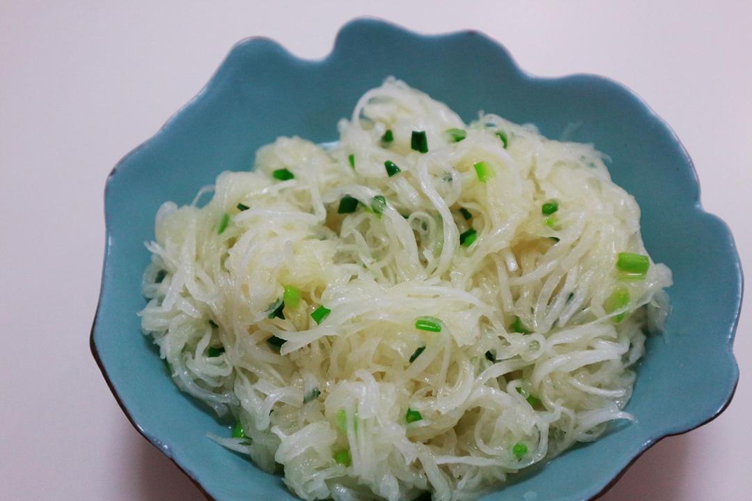 masato在成长做的葱油萝卜丝