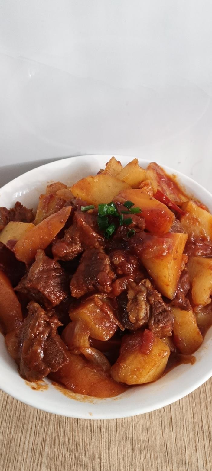 土豆炖牛肉