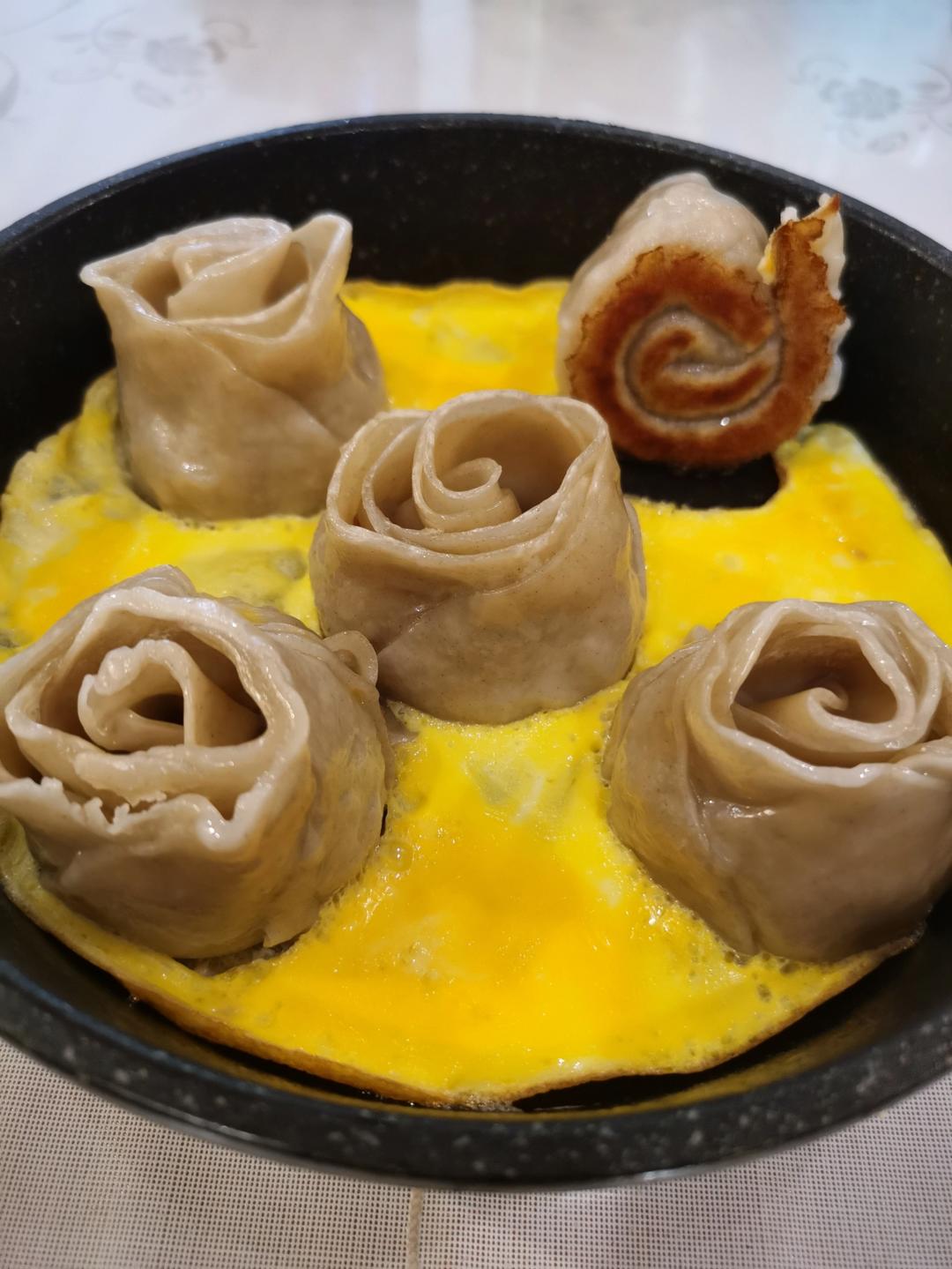 玫瑰花锅贴