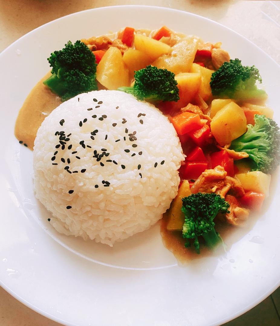 零失败日式咖喱鸡肉饭！！最正宗日本家庭做法！简单又好吃！