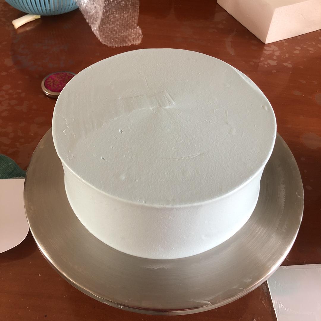 海绵宝宝725做的4款蛋糕抹面教程圆形方形心形球形