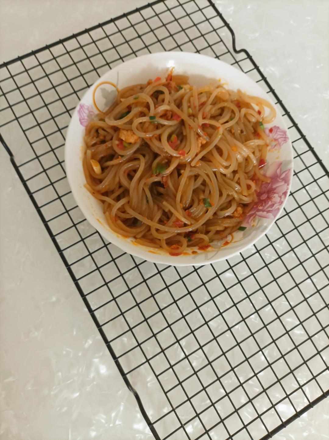 蚂蚁上树红薯粉