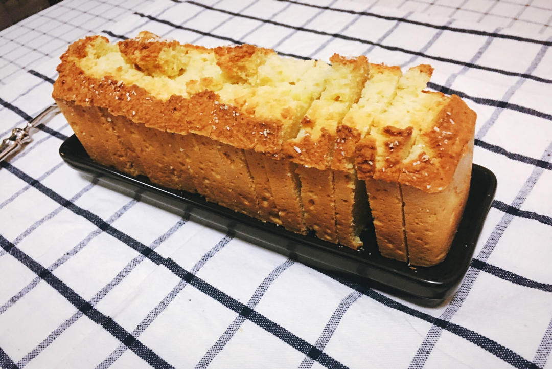 生酮低碳｜快手椰香杏仁面包