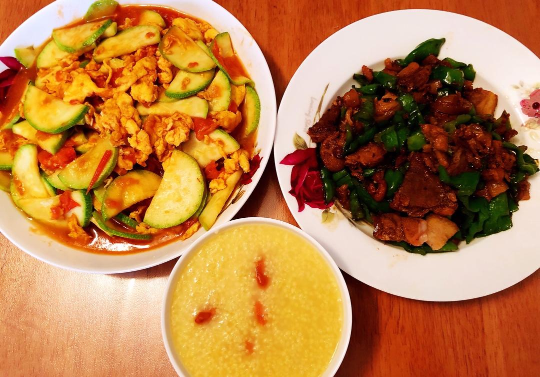 韭菜虾仁鸡蛋饺子（三鲜馅饺子）