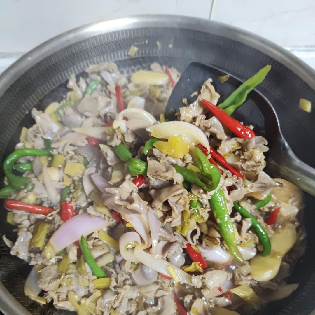 能吃三碗饭的开胃菜-酸辣鸡杂