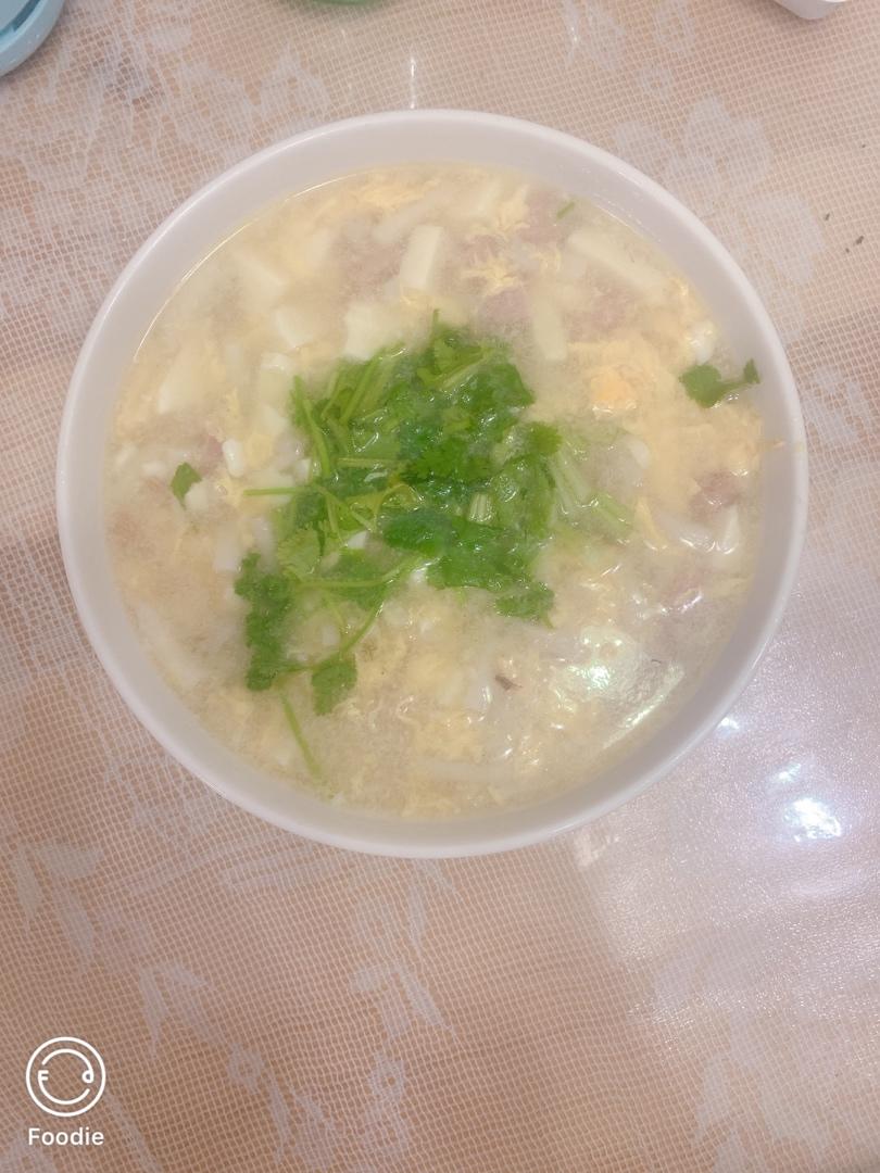 鲜美蘑菇豆腐汤