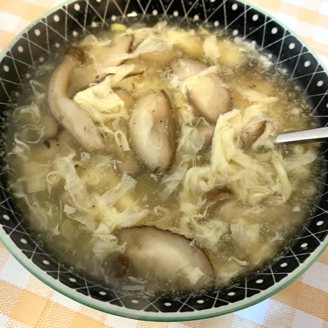 鲜到飞起的菌菇浓汤，不好喝不要钱