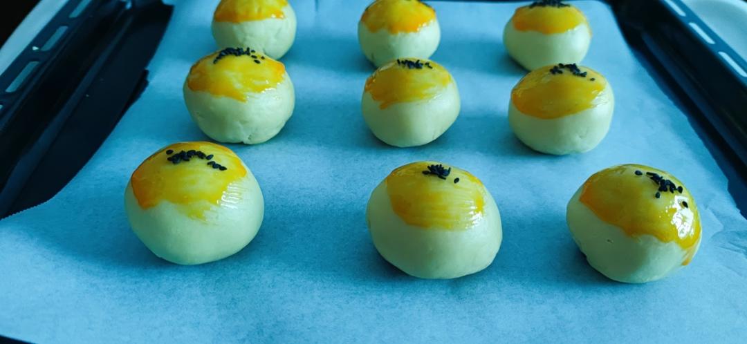 蛋黄酥酥酥（超级奶香黄油版）