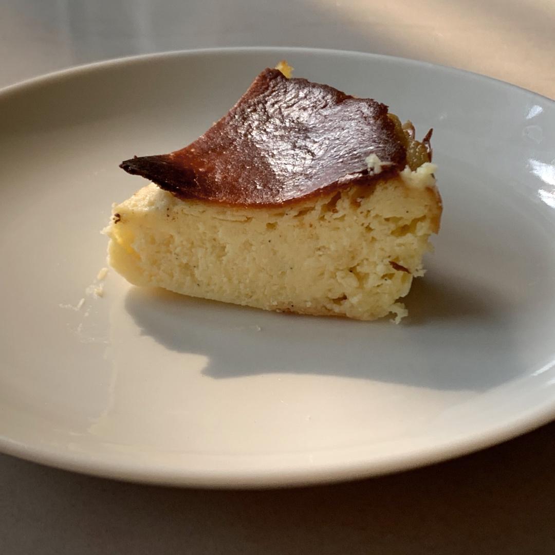 巴斯克烧焦芝士蛋糕