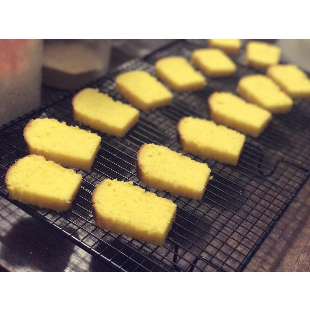 基础款——香草磅蛋糕