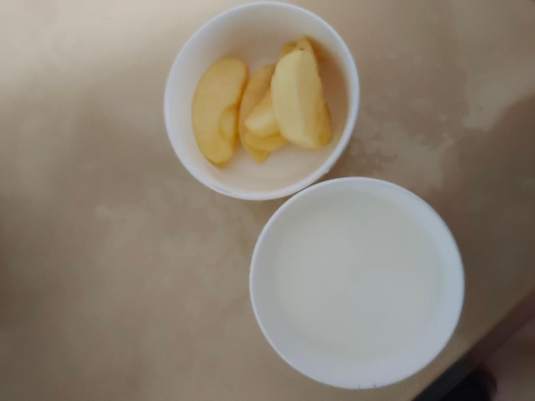 这么吃会瘦❤️香蕉苹果酸奶拌