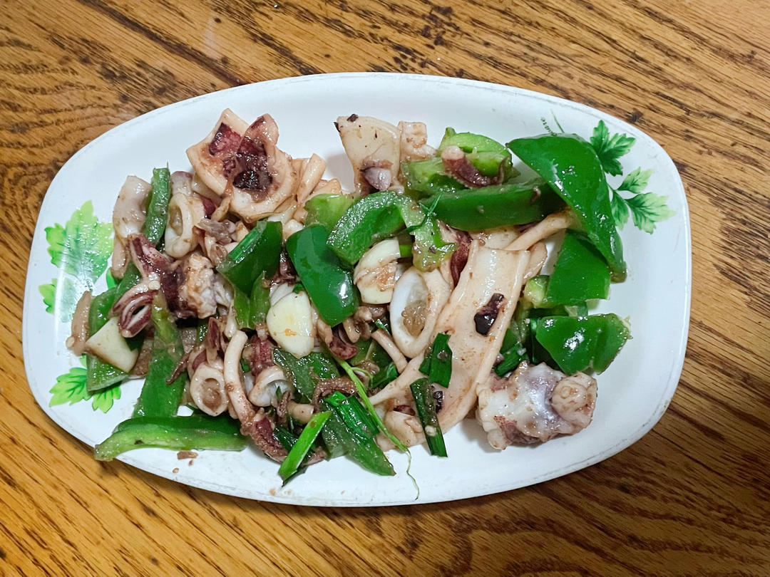 爆炒青椒鲜墨鱼🦑