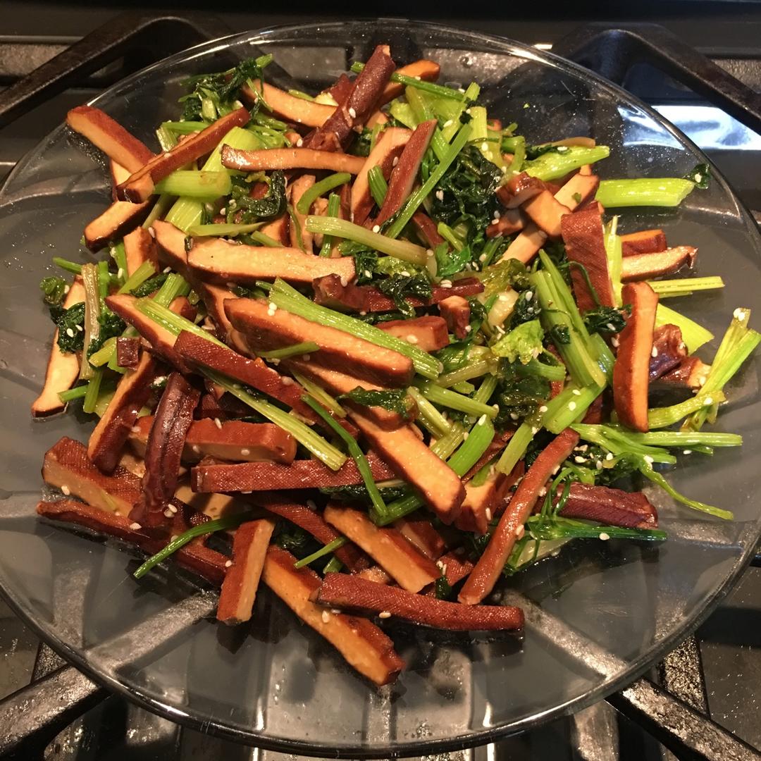 芹菜炒香干