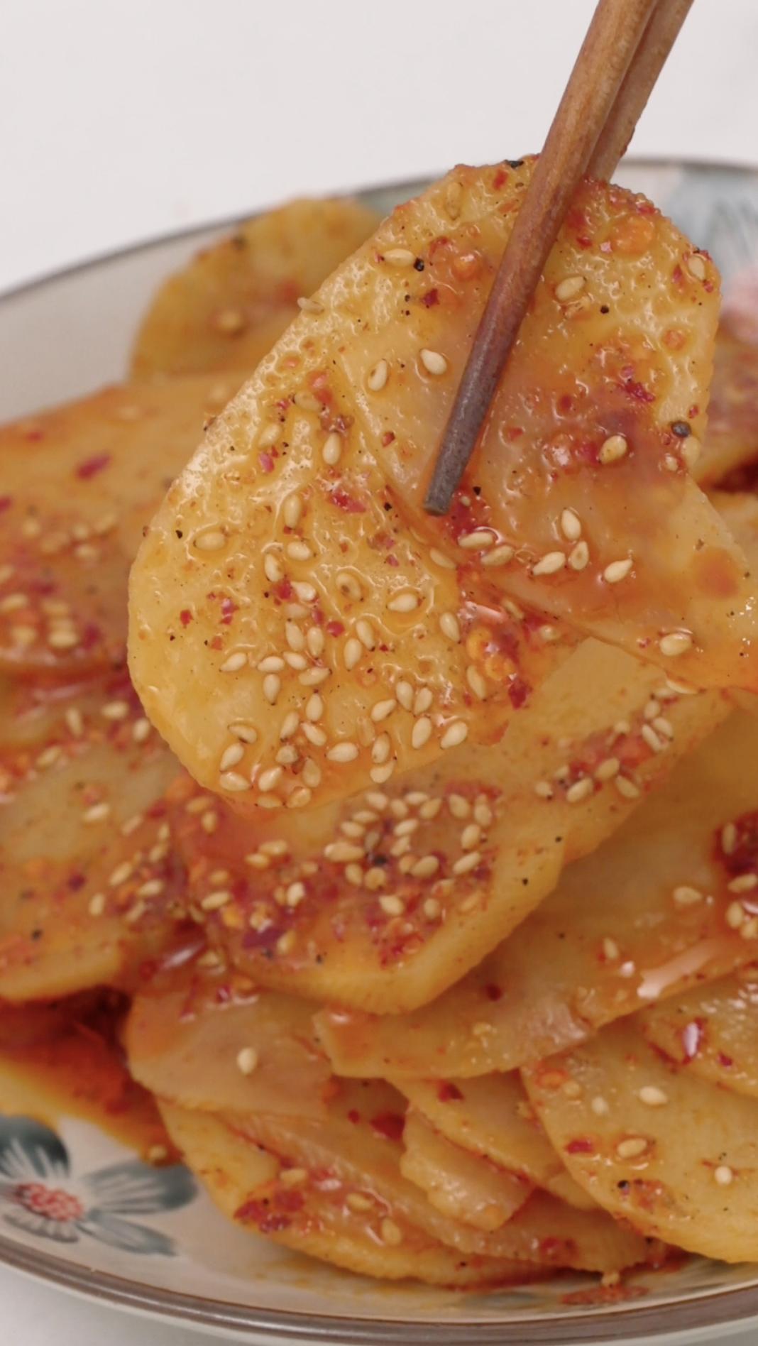 凉拌麻辣土豆片的做法