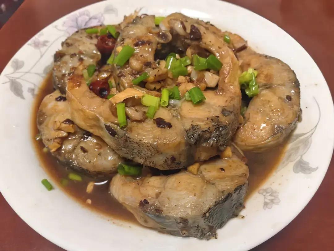 豆豉红烧鱼