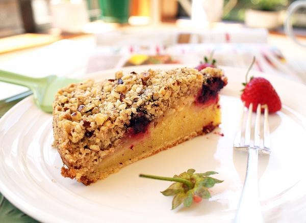 Blackberry & Apple Crumble Cake（黑莓苹果酥果粒蛋糕）的做法