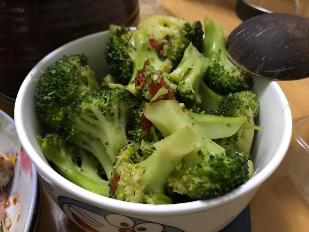 清炒西兰花