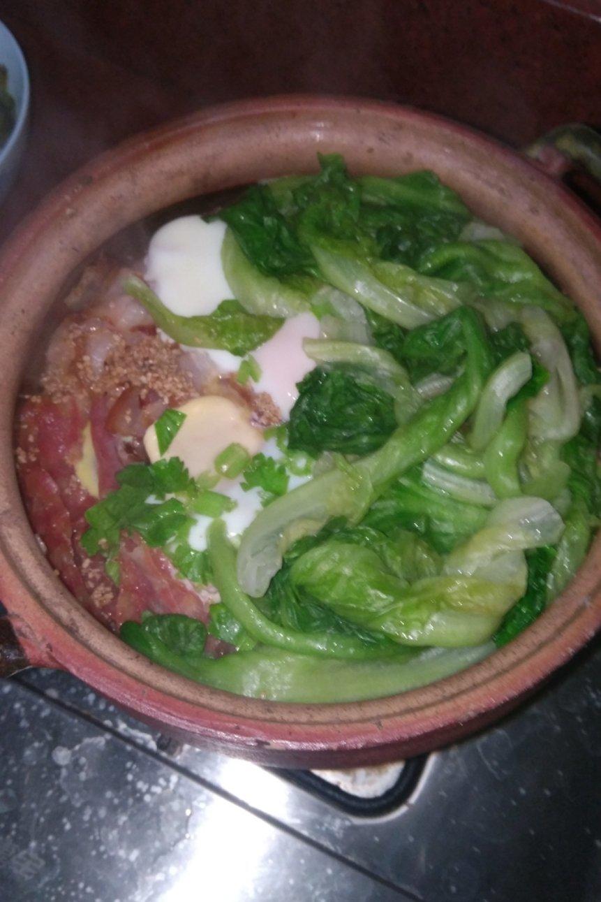 腊肉煲仔饭