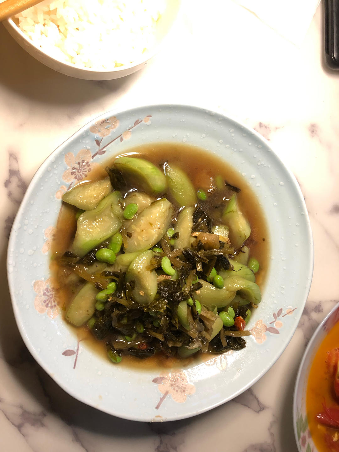 炒毛豆丝瓜