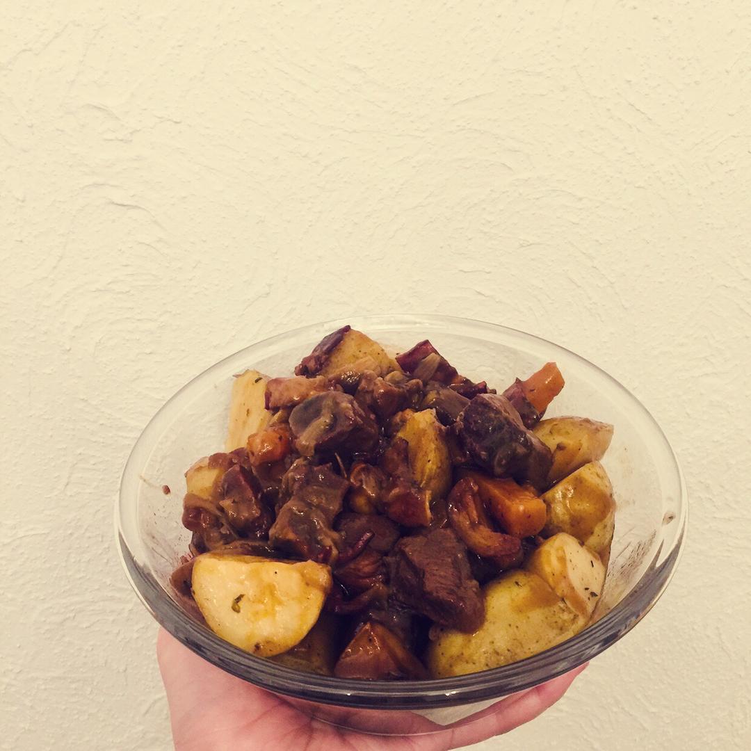 电影《Julie & Julia》原版配方－法式红酒炖牛肉 beef bourguignon