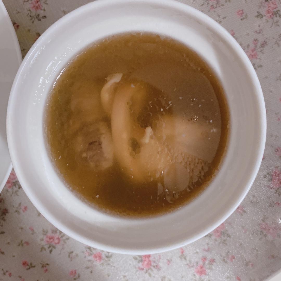 墨鱼干排骨汤