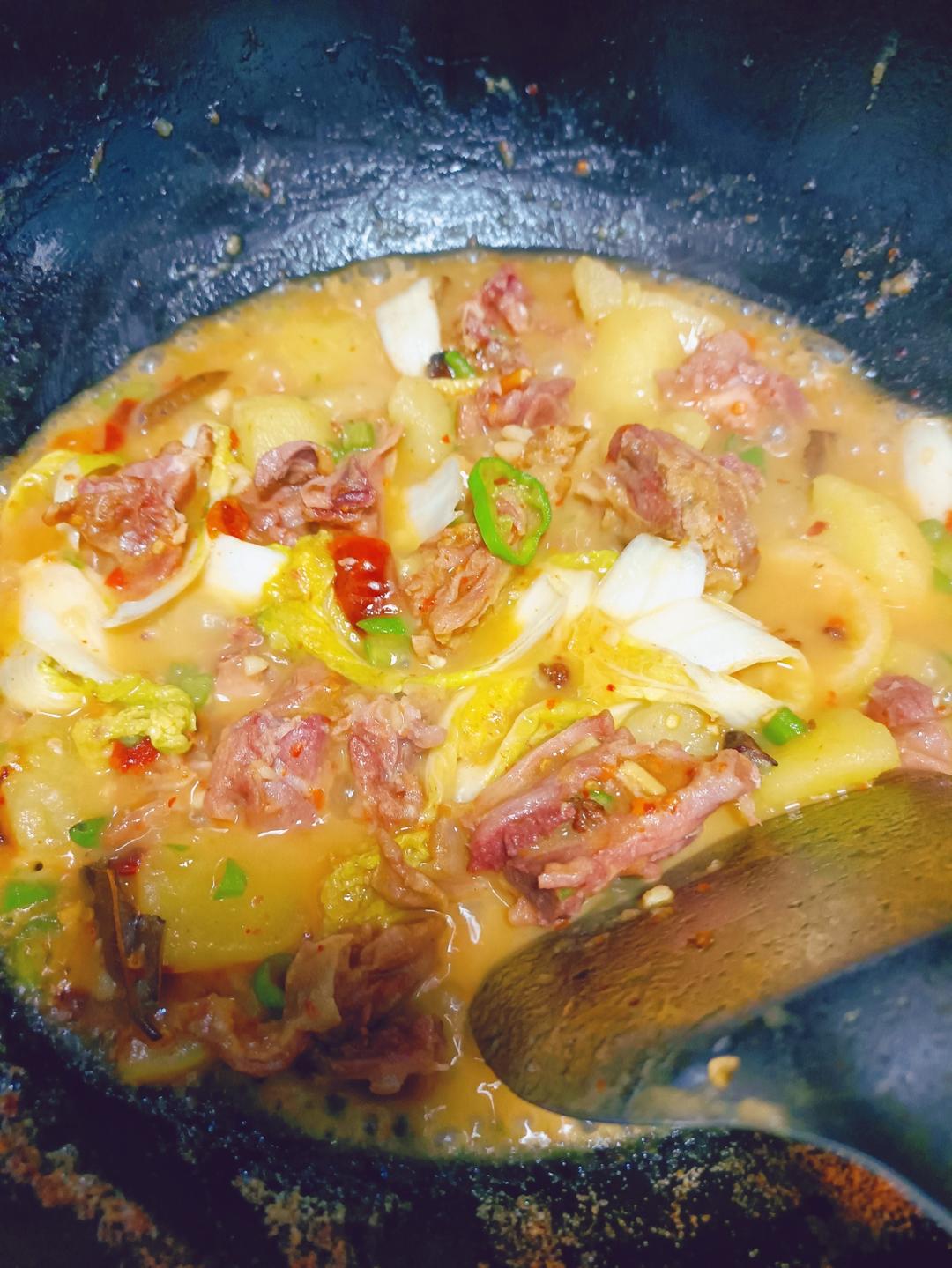 腊鸭腿土豆娃娃菜的做法